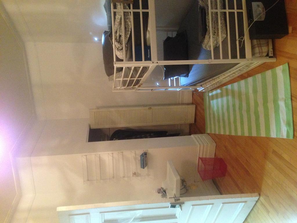 Courtyard Par Marriott Montreal Centre-Ville Room photo