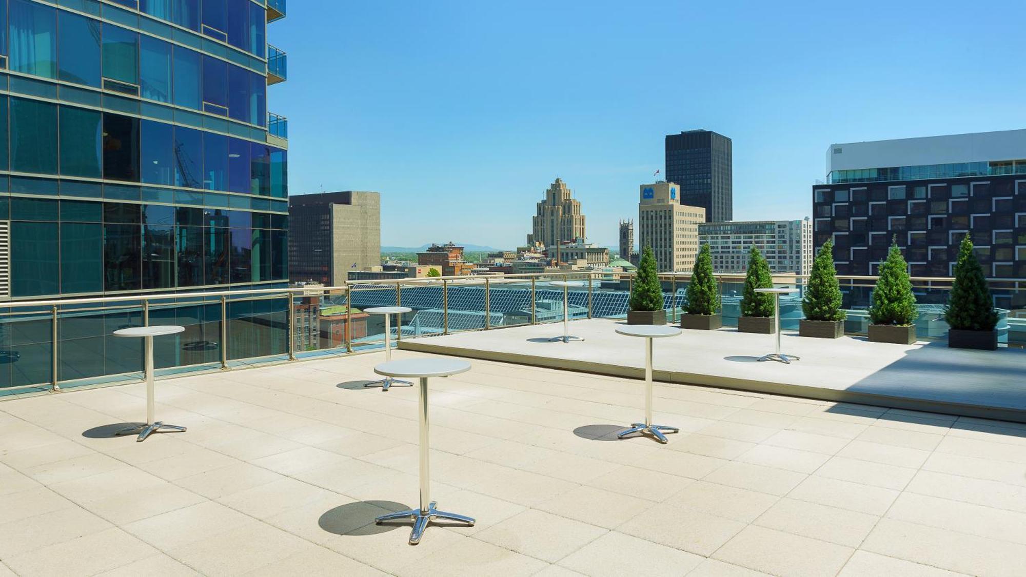 Courtyard Par Marriott Montreal Centre-Ville Exterior photo