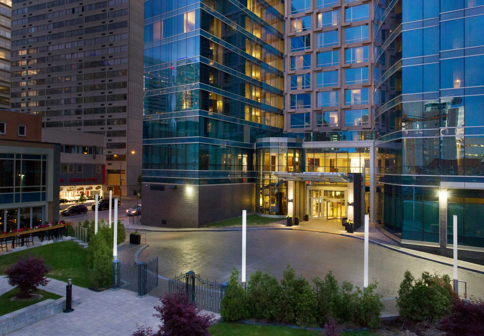 Courtyard Par Marriott Montreal Centre-Ville Exterior photo